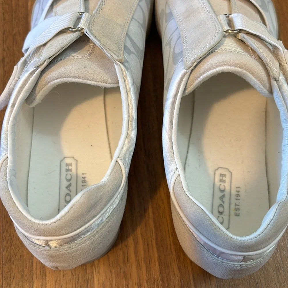 Coach size 11 Kyrie Sneakers - Picture 4 of 9